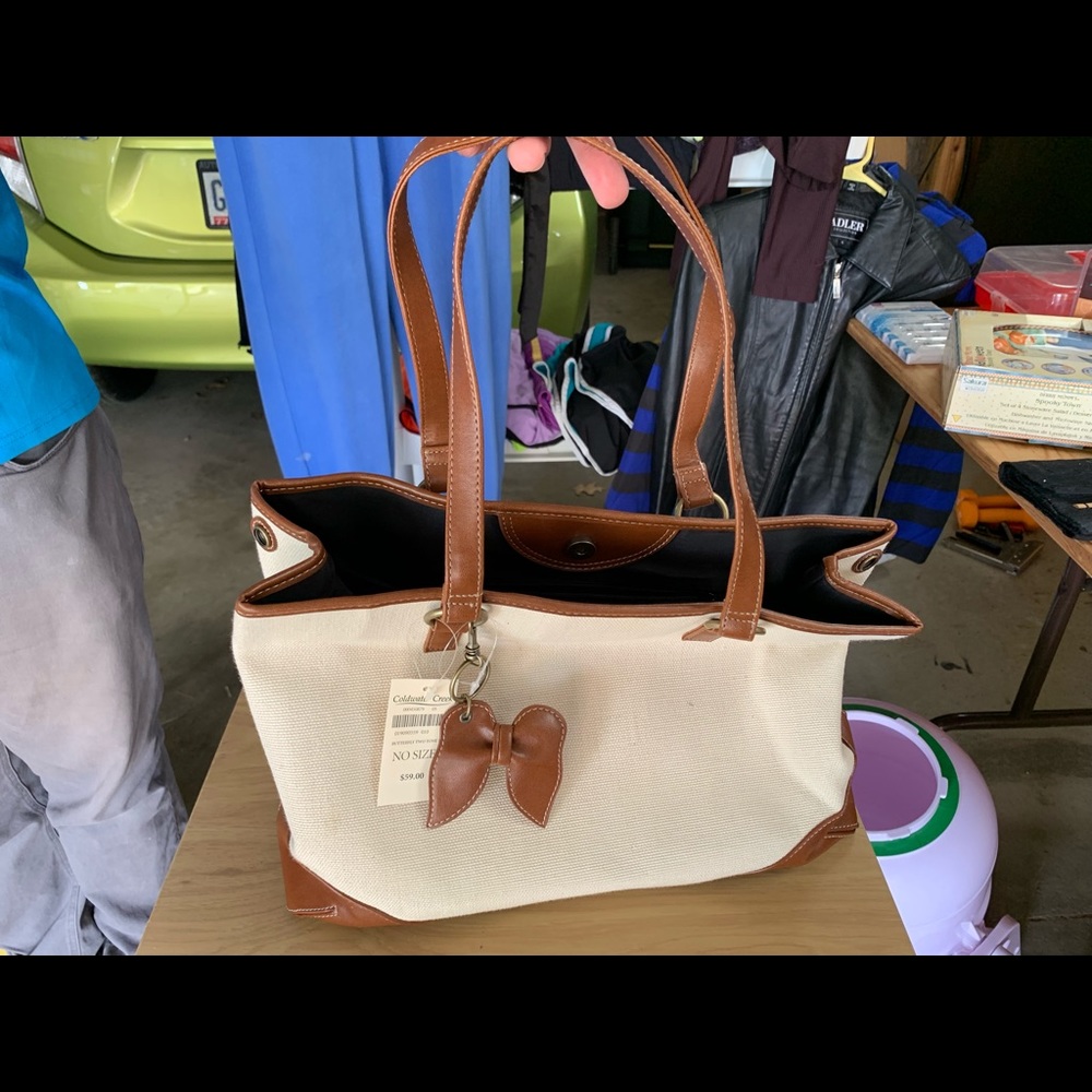 New Coldwater Creek Cream Bag with Wallet